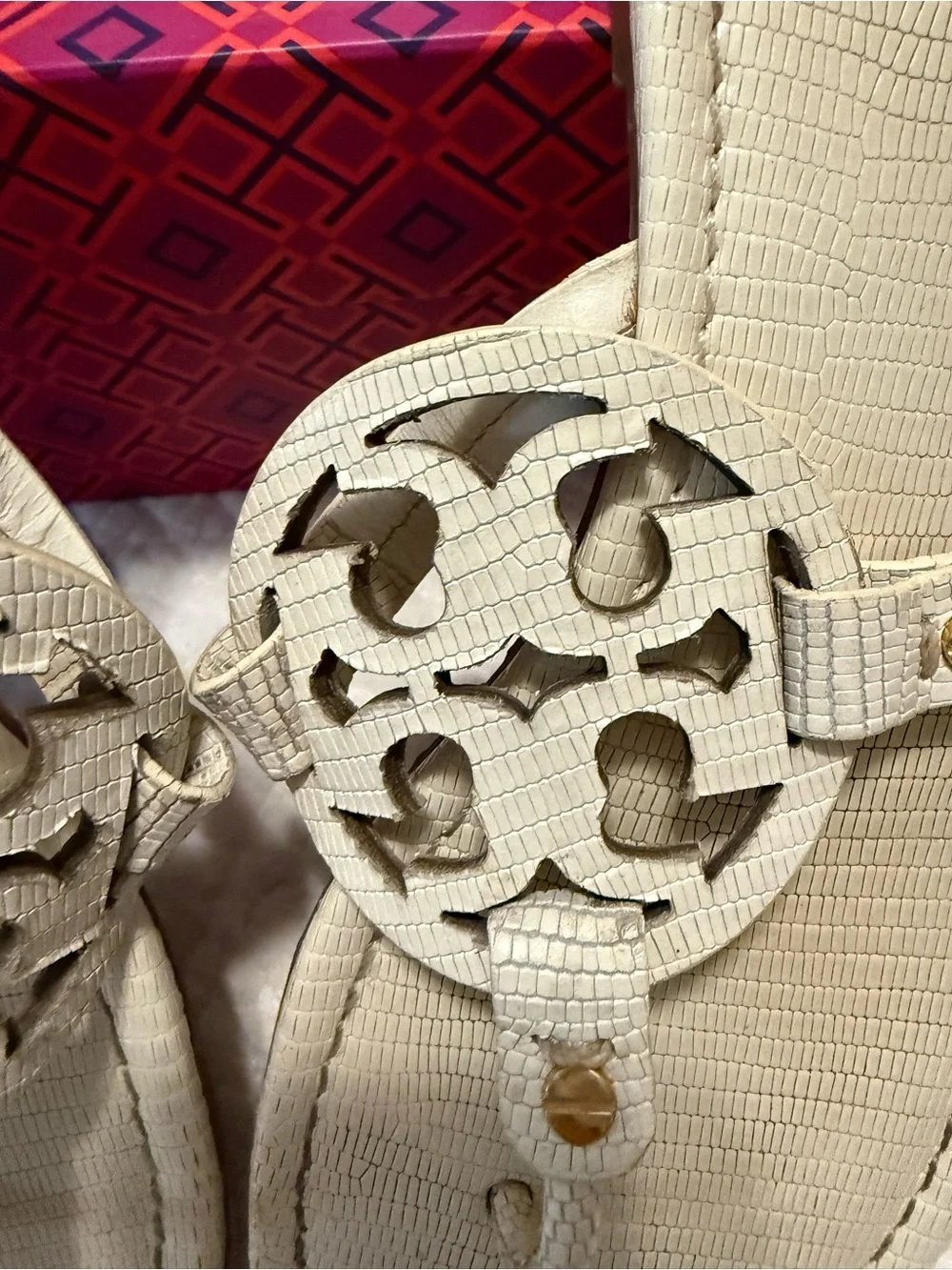 Tory Burch Ivory Textured Miller Logo Thong Sandals